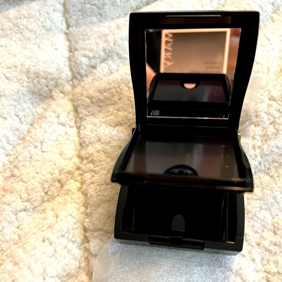 Mini compact